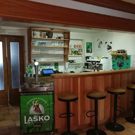 Apartment Brne Postojna Εξωτερικό φωτογραφία